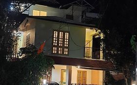 Oriole Homestay