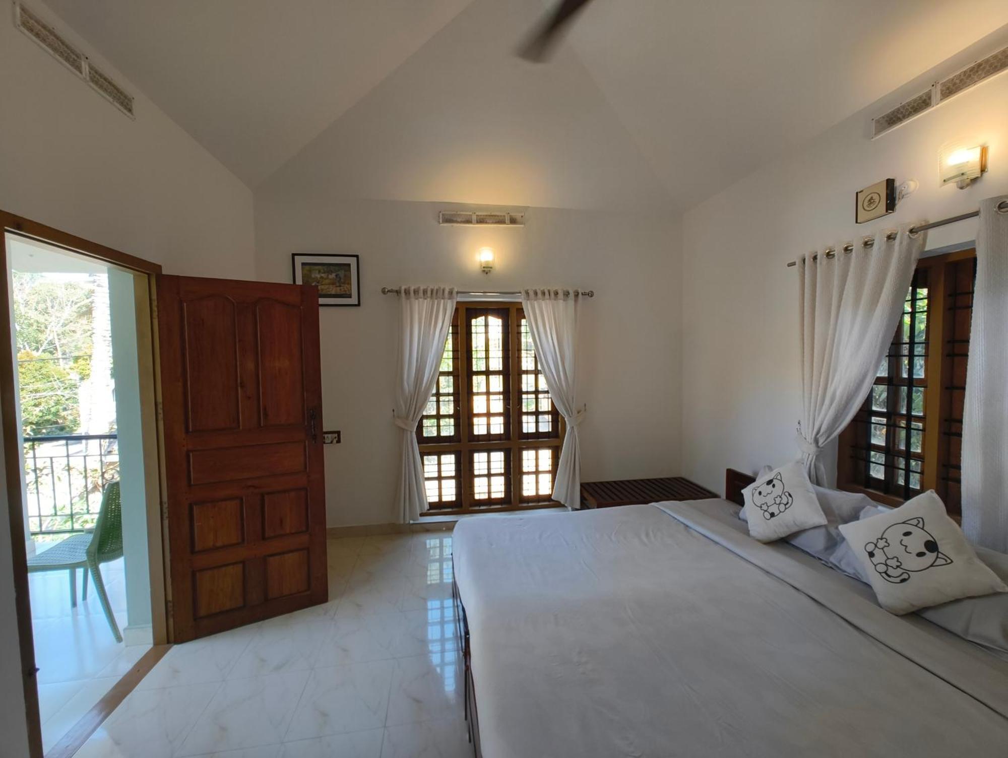 Oriole Homestay Thekkady Extérieur photo