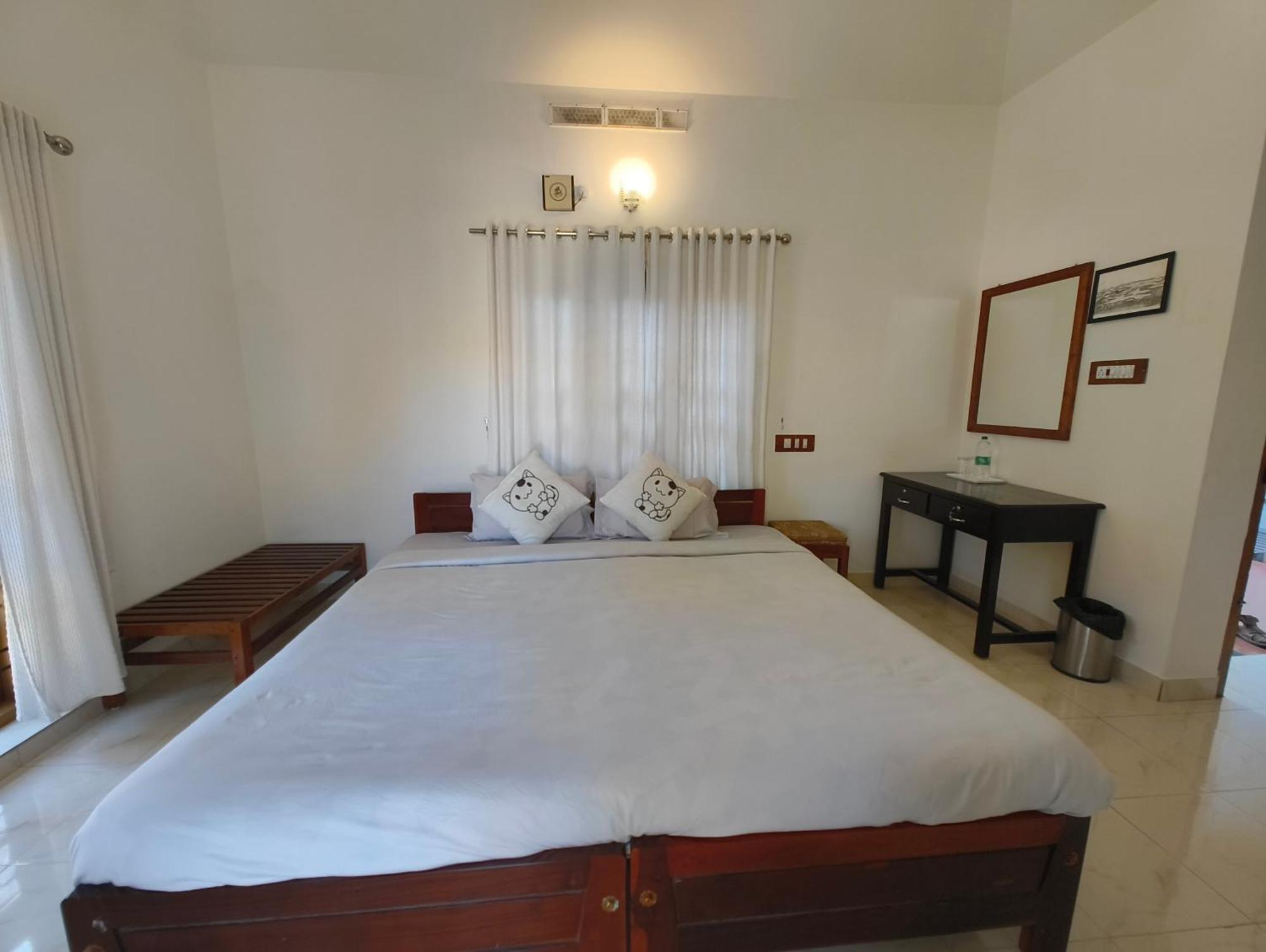 Oriole Homestay Thekkady Extérieur photo